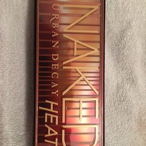 Urban Decay Naked Heat Palette